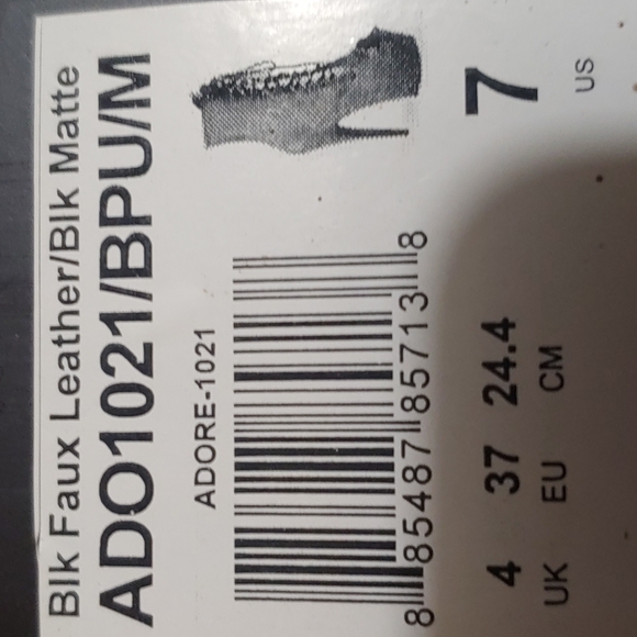 Black leather pumps - Picture 4 of 5